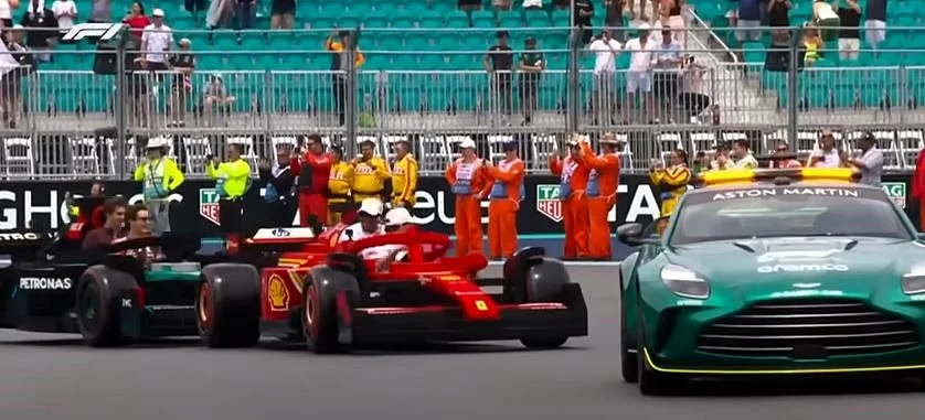 LEGO y Fórmula 1 en Miami: el desfile antes del Gran Premio